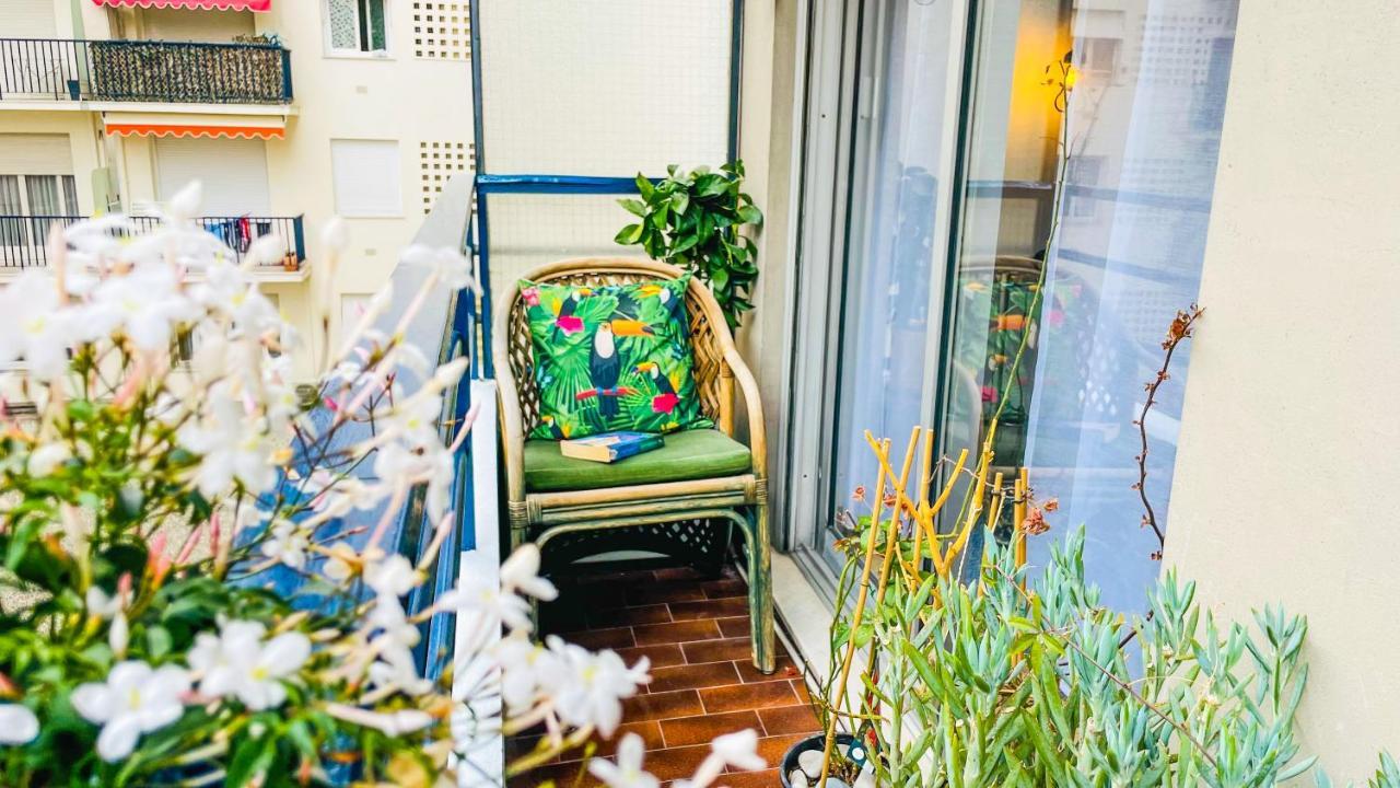 Elegant, Spacious, Central Apartment Nice Ngoại thất bức ảnh
